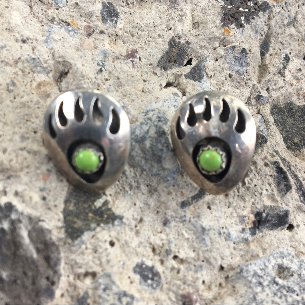 Vintage Sterling Silver Bear Paw Earrings!